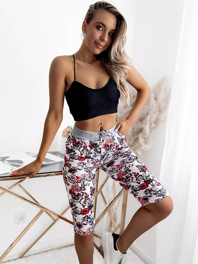 Damen 3/4 Shorts in weißer Farbe und Blumen PLUS SIZE - Kleidung