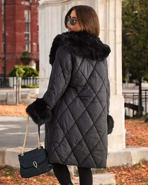 Жіноча стьобана зимова куртка Royalfashion