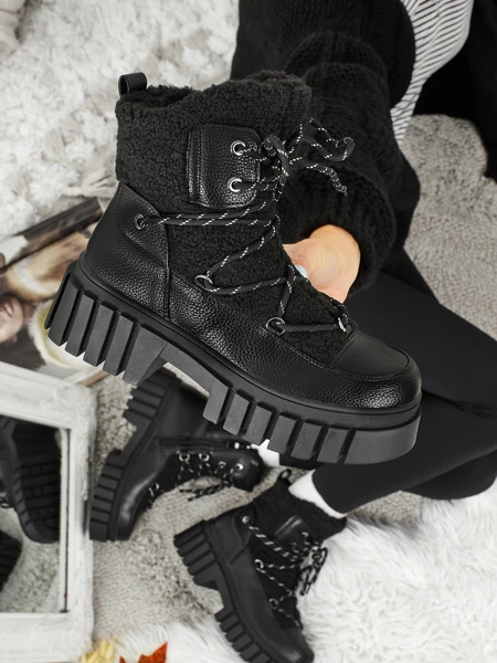 Damen Worker Boots mit Fell Cindora