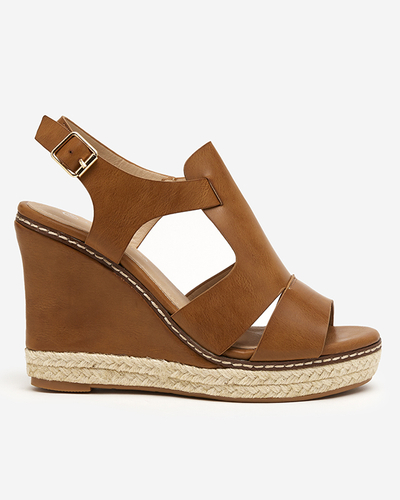 OUTLET Hellbraune Damensandalen auf hohem Keilabsatz Clack - Schuhe