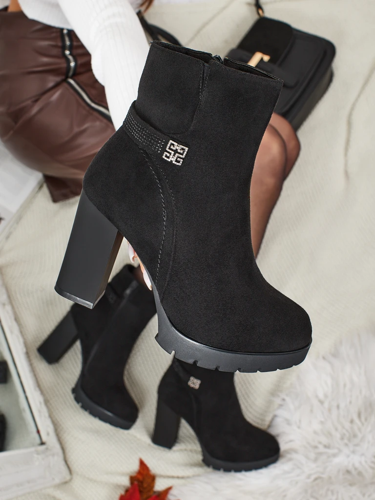 Damen Stiefeletten Öko-Wildleder mit Blockabsatz Zavrina