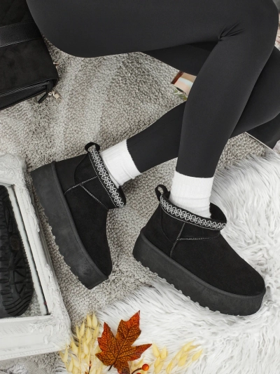 Kurze Damen Schneestiefel a'la Nymeria