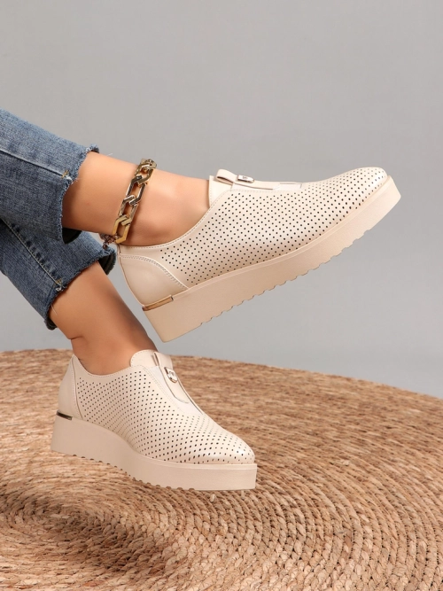 Royalfashion Туфлі для жінок на товстій підошві Goffies