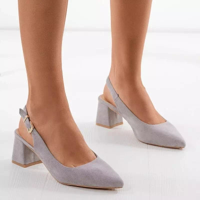 OUTLET Graue Damensandalen aus Öko-Wildleder auf einem Panella-Pfosten - Schuhe