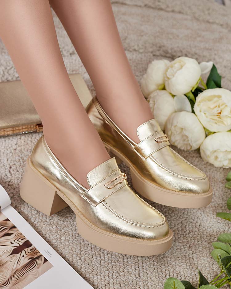 Royalfashion Damen Mokassins auf einem Pfosten Ralbali