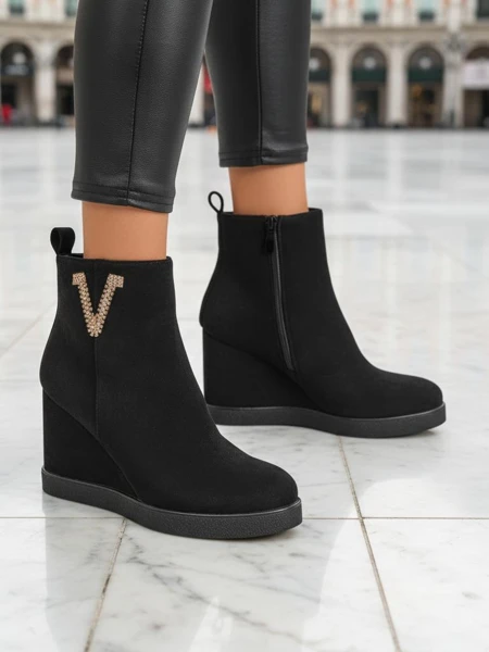 Royalfashion Nerias Damenstiefel auf Absätzen