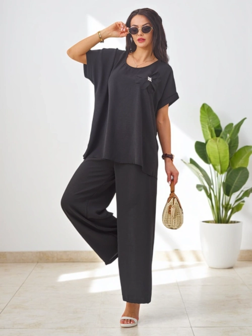 Royalfashion жіночий комплект з короткими рукавами, декорований квітковим візерунком та широкими штанами