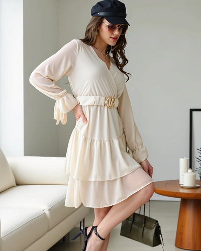 Royalfashion Damen-Minikleid mit Rüschendetails und Wickelausschnitt