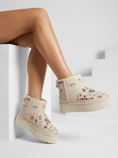 Короткі жіночі сніжні чоботи Royalfashion зі стікерами Hanaga