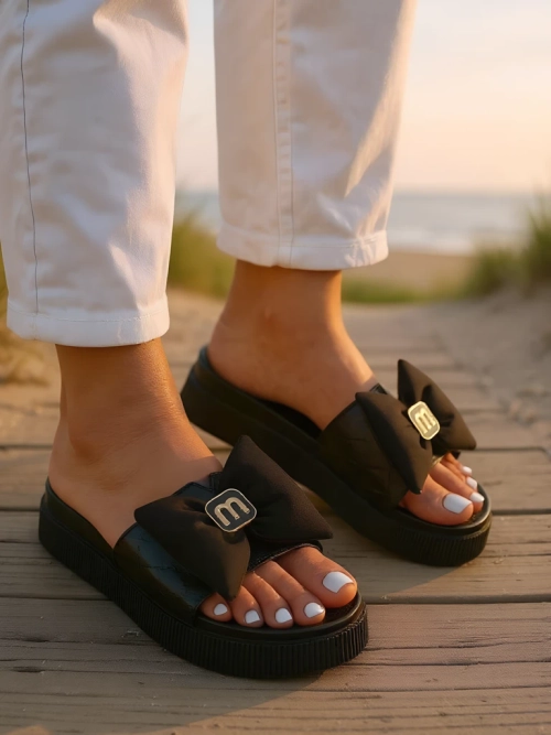 Royalfashion Жіночі шльопанці на платформі з бантиком Mivo Jump