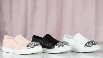 OUTLET Pink Slip on mit dekorativem Zeh Theodara - Footwear