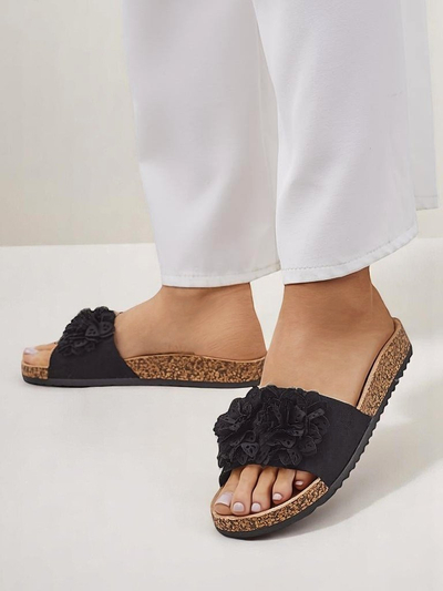 Royalfashion Damenslides mit floralen Akzenten Occes
