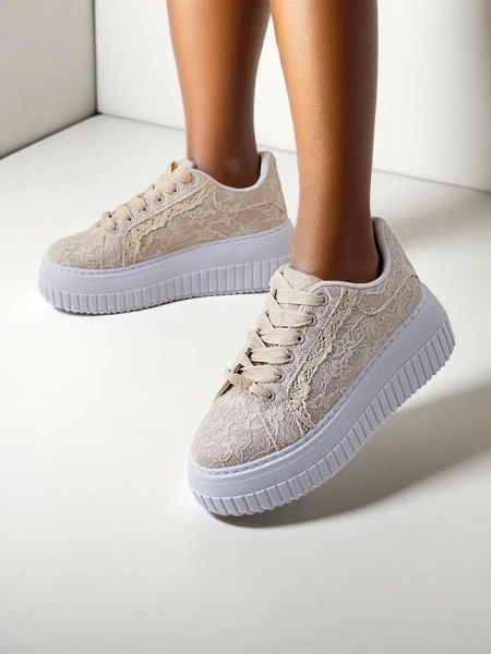 Royalfashion Damen Sport Sneakers mit Schnürung Coronna