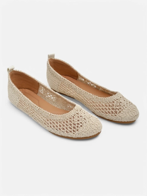 Royalfashion Жіночі перфоровані балетки Annete