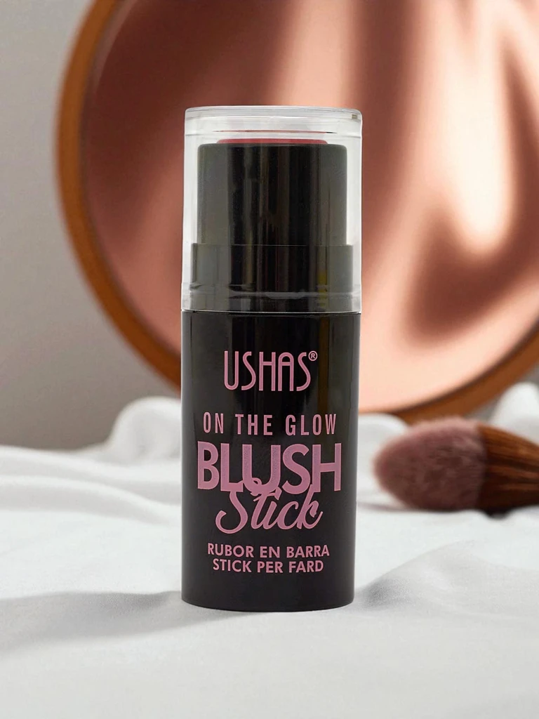 Rouge mit Schwamm in der Nuance Rosy Cheek