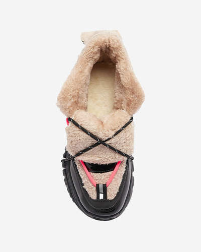 Schwarze Damen-Sportschuhe mit Pelz und neonpinken Schnürsenkeln Adbo- Footwear