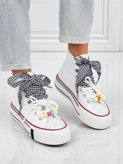 Damen Callista Bianca Sneakers – weiße, modische Flats mit dekorativen Perlen
