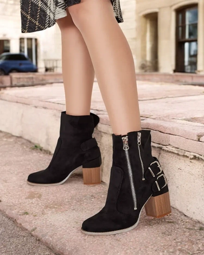 Damenstiefel auf der Post in Schwarz Ferrgo- Footwear