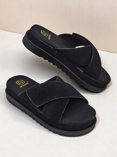 Royalfashion Damensandalen flach Evre