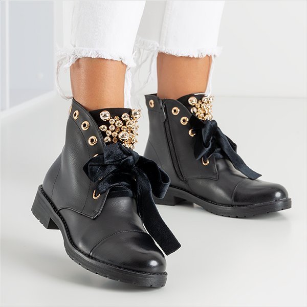 Schwarze Taschen mit Havelte-Dekor - Schuhe