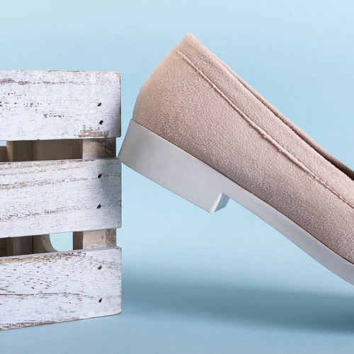 OUTLET Жіночі порошкові мокасини з бахромою Atrugiel - Взуття