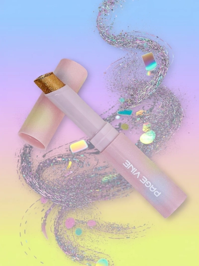 Glitzer-Lippenstift in der Nuance Golden Girl