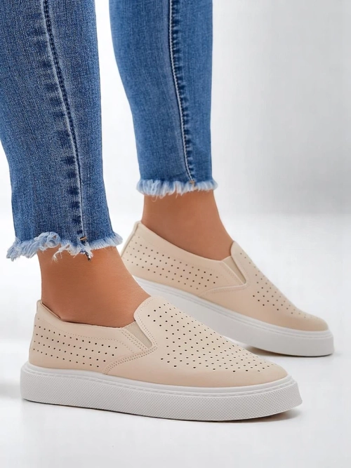 Royalfashion жіночі перфоровані сліпони Emillia