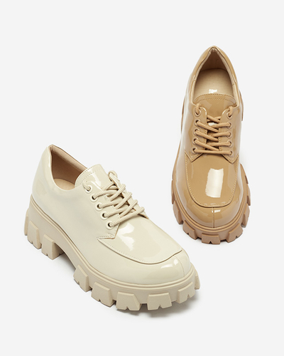 Hellbeige lackierte Damen Schnürschuhe Ginara - Schuhe