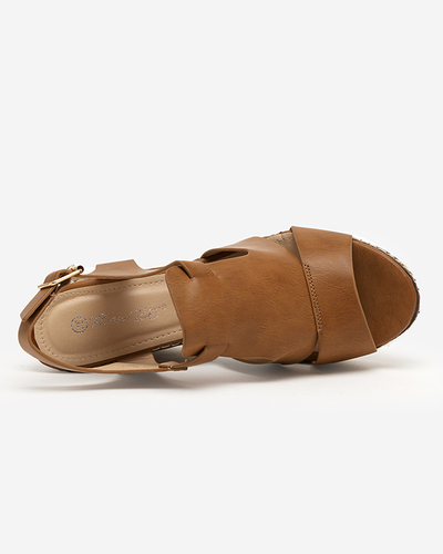 OUTLET Hellbraune Damensandalen auf hohem Keilabsatz Clack - Schuhe
