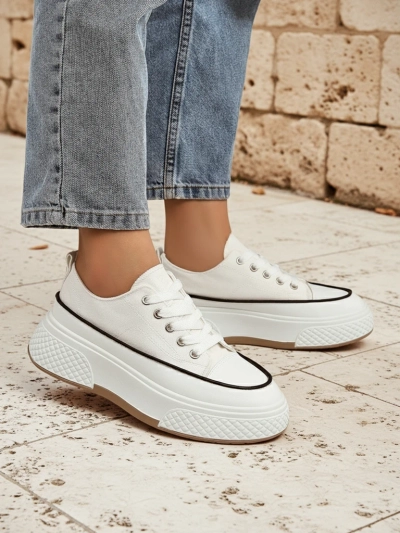 Royalfashion Жіночі платформи-спортівки Beemes
