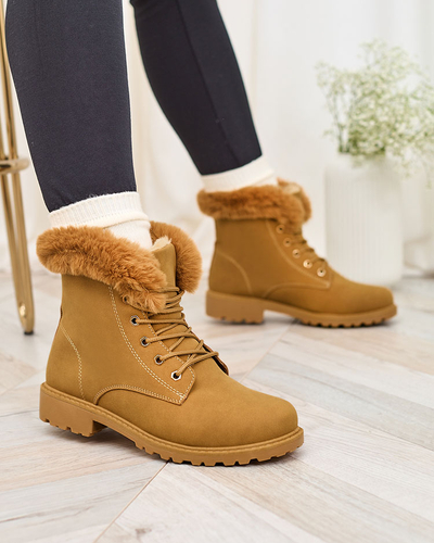 Royalfashion Klassische Damenstiefel a'la trappers in camel Dotsacia Farbe