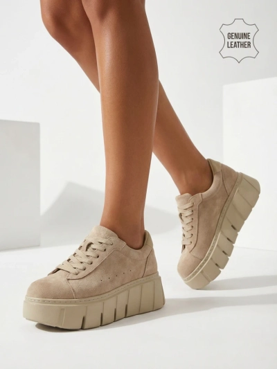 Sportliche Damen-Sneakers aus Naturleder Eller