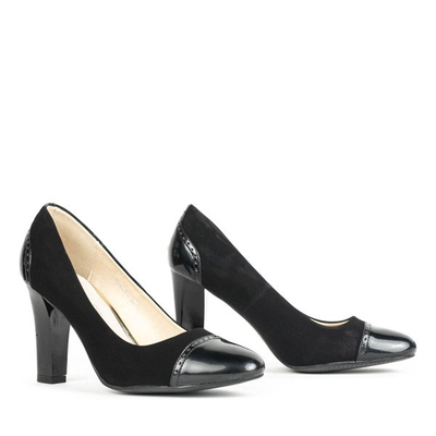 Schwarze Pumps am Jacinta-Pfosten - Schuhe