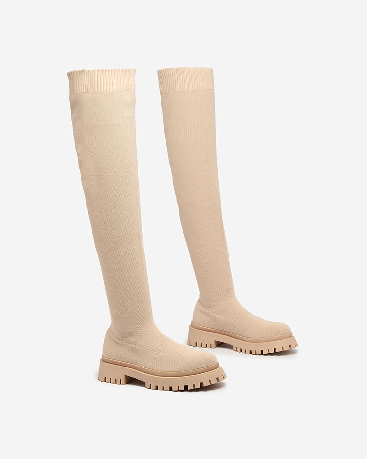 Royalfashion Beige Damenstiefel zum Hineinschlüpfen Radgitas