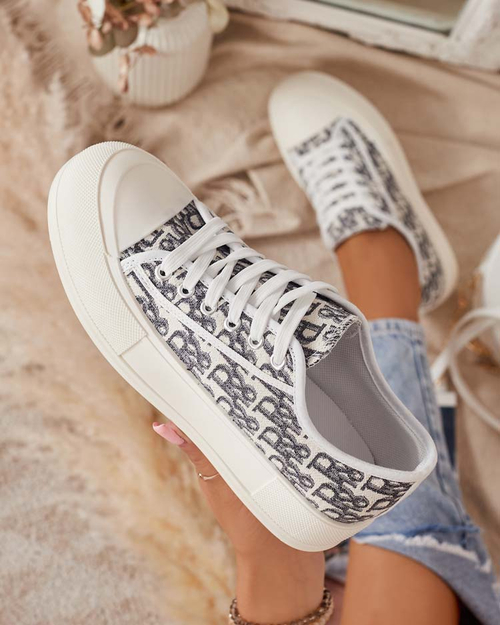 Жіночі кеди з візерунком на платформі в білому кольорі Berika - Взуття