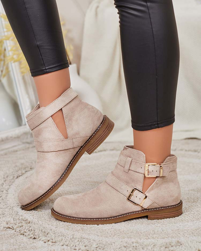 Royalfashion Damen Geronsa Stiefel mit Ausschnitt