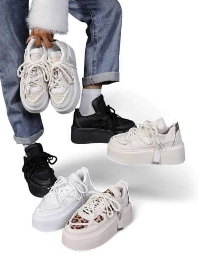 Royalfashion Sport-Sneaker für Damen auf einer Plattform Aeroll