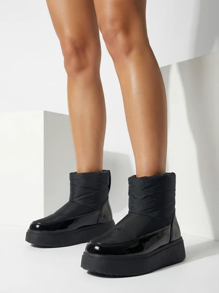 Royalfashion Black Maderta Slipper Damen Schneestiefel