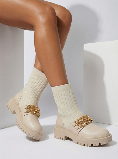 Royalfashion Elegante Damenstiefel mit Ornament Olluf