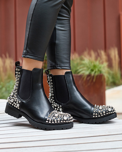 Damenstiefel mit Nieten in Schwarz Amerapi-Schuhe