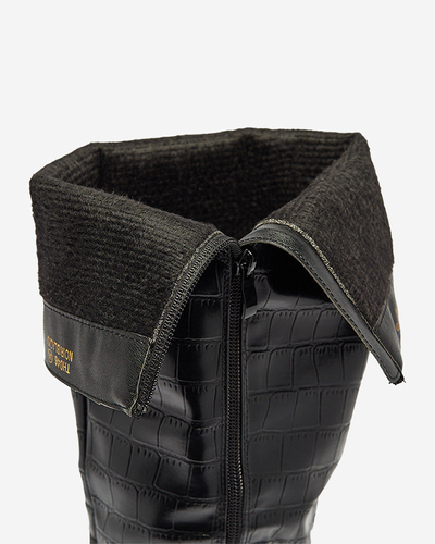 Жіночі черевики на шпильці з тисненням чорного кольору Mastiu- Взуття