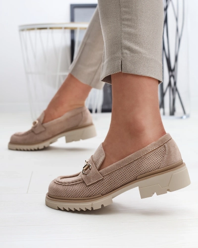Royalfashion Hellbraune durchbrochene Damen Mokassins mit Kette Imerila