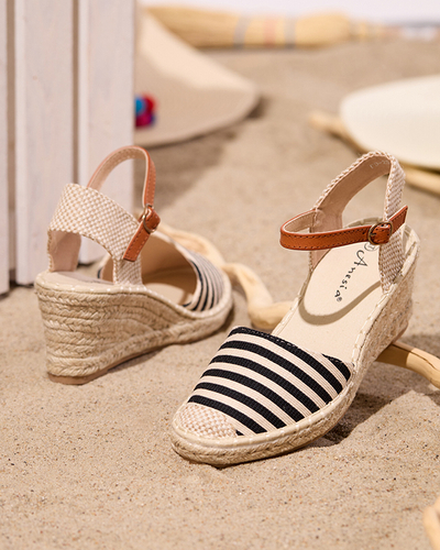 Жіночі чорні еспадрільі в смужку на танкетці Mecera - туфлі