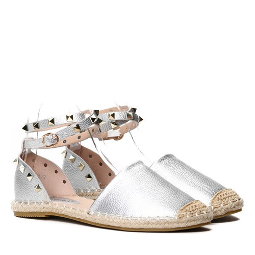 Srebrne espadryle z ćwiekami - Obuwie