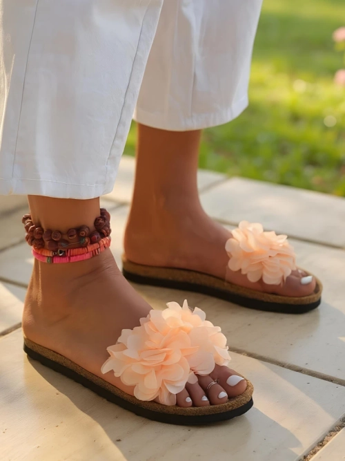 Royalfashion Жіночі шльопанці з квіточками Flora Soft