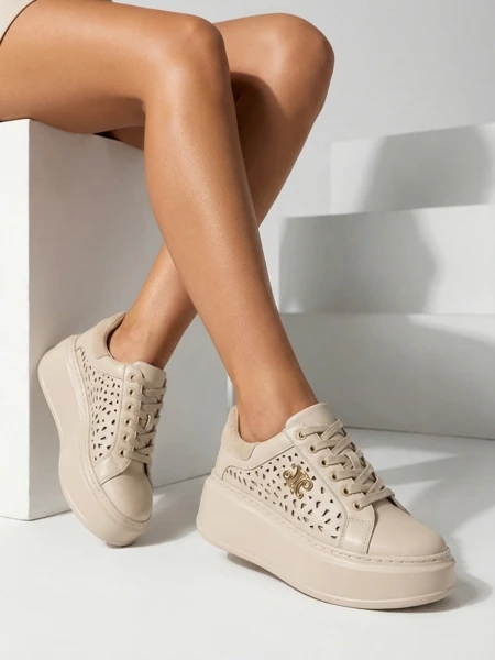 Royalfashion Damen perforierte Sportsneaker Jovixi