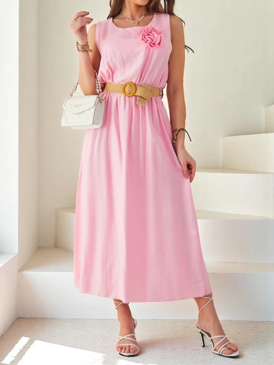 Royalfashion Damen-Midi-Kleid mit Trägern, featuring a round neckline with a decorative flower