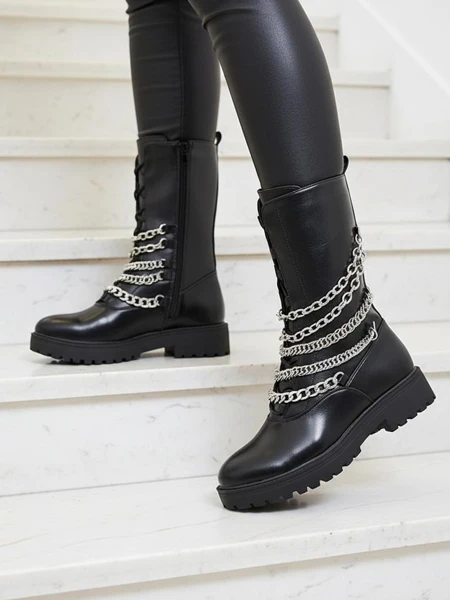 Royalfashion Damen Baggerstiefel in schwarz Goserre