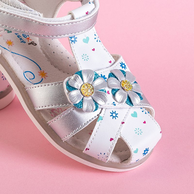 Weiß-silberne Mädchensandalen mit Laluna-Dekor - Schuhe