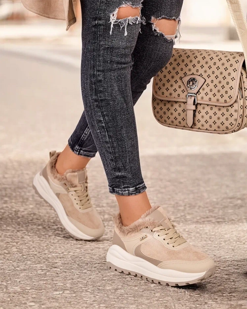 Жіночі утеплені кросівки Royalfashion Ruffi